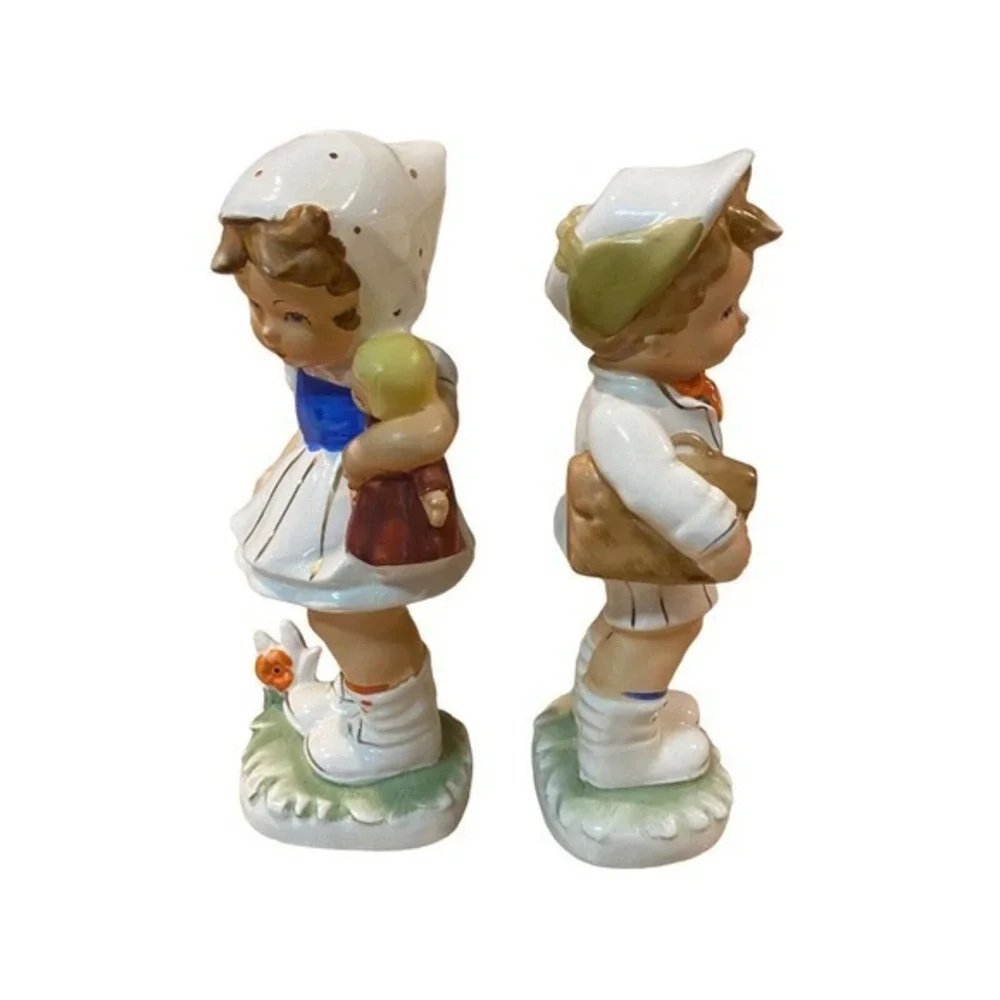 Vintage Large 9” Made in Japan 10084 Girl & Boy Ceramic Figurines‎